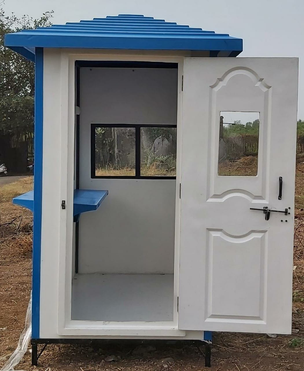 Portable Cabins/Site Offices/Pre-Fabricated Shelters/Portable Toilets